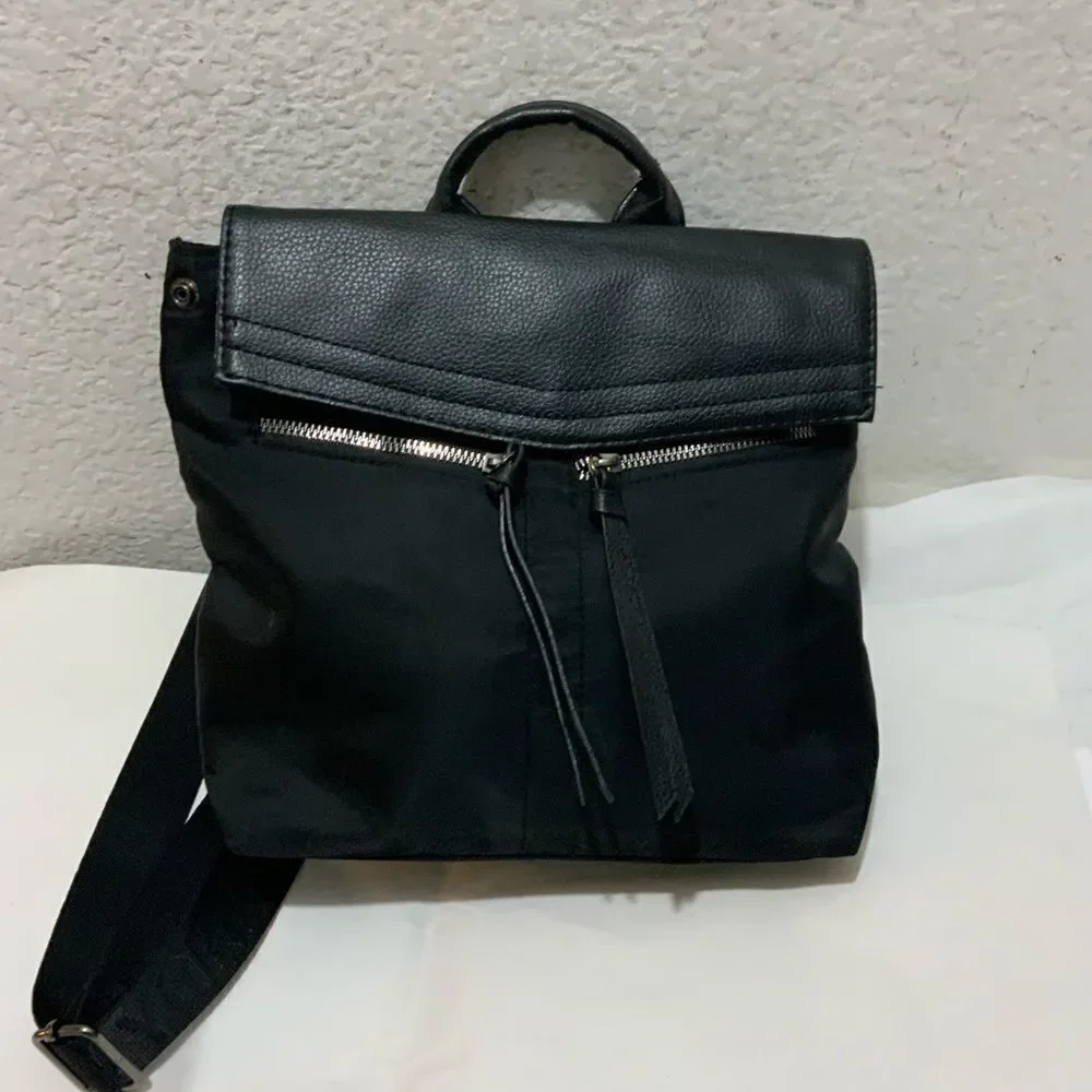 Botkier excellent new